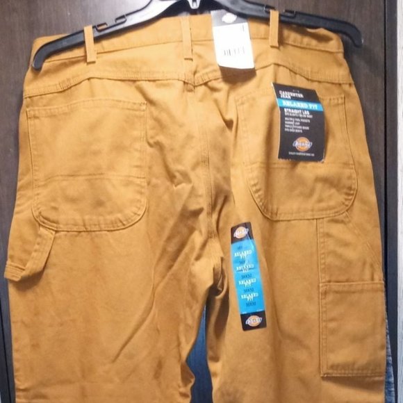 NWT - Dickies Brown Jeans - Size. 38x32 - Picture 5 of 10